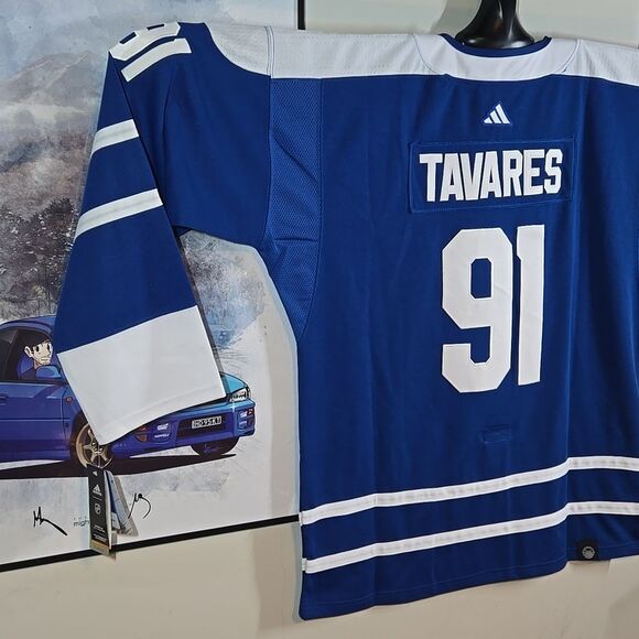 Toronto Maple Leafs #91 TAVARES NHL Game Day Jersey - Picture 8 of 11